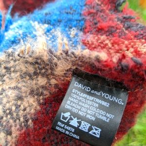 David and young fashion scarf